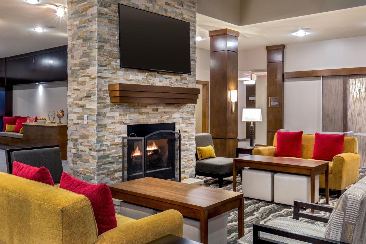 Staybridge Suites Charlottesville Airport By Ihg Exterior photo