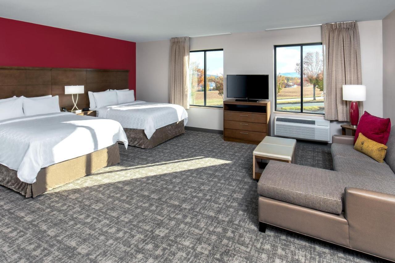Staybridge Suites Charlottesville Airport By Ihg Room photo