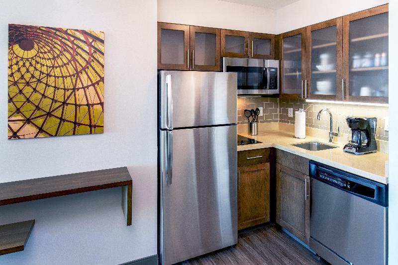 Staybridge Suites Charlottesville Airport By Ihg Exterior photo